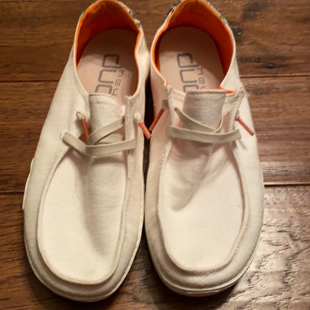 Hey Dudes size 7